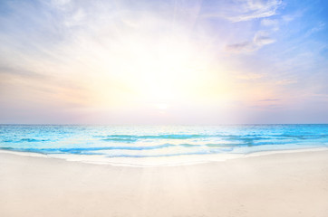 Fototapeta na wymiar sunrise beach background