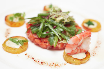Elegant salmon tartare