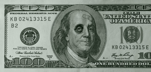 Ben Franklin with Black Eye and Band Aid on C-Note - obrazy, fototapety, plakaty
