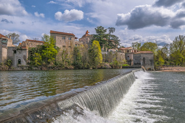 Fototapeta premium cascade/cascade de la rivière Ardèche à Ruoms