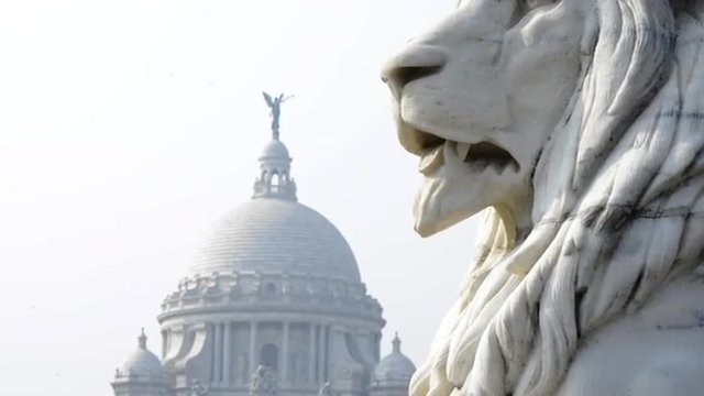 Shot of a lion sculpture at Victoria Memorial, Kolkata, West Bengal, India