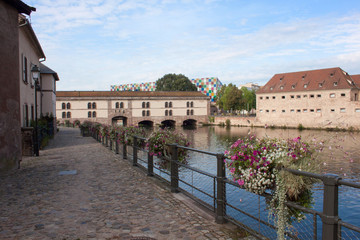 Strazbourg, river and flowers