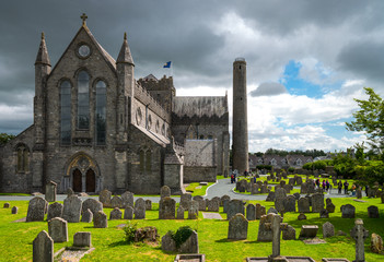 Ireland, Kilkenny, the St Canice's cathedral and cemetery - obrazy, fototapety, plakaty