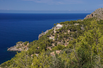 Fototapeta na wymiar Küste vor Dejà auf Mallorca