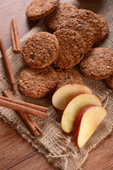 biscotti ai cereali e mele fatti in casa