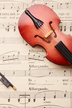 violoncello on of notes background
