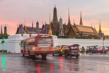 Bangkok Royal Palace and Wat Phra Kaew © jakartatravel