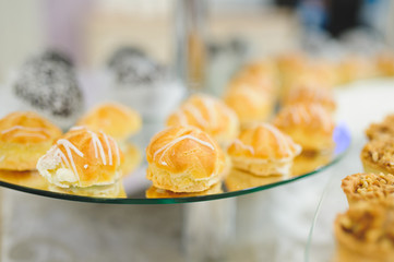 Eclair with White Chocolate