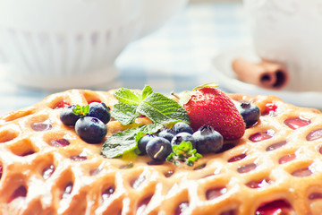 Berry pie and tea