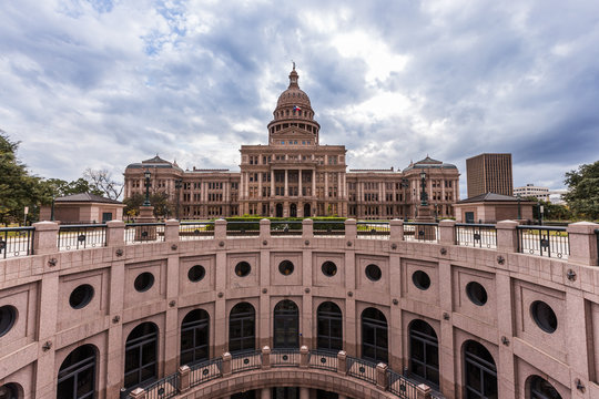 Texas state capital building in Austin, TX