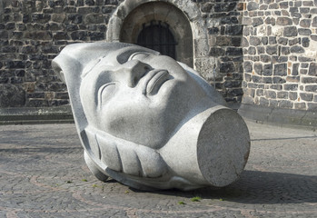 Kopf von Cassius vor dem Münster in Bonn