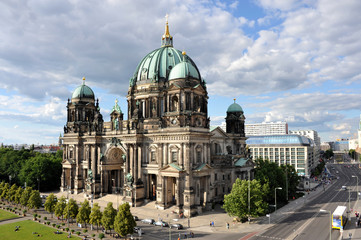 Fototapeta na wymiar Berliner Dom, evangelisch, Kirche, Hohenzollerngruft, Schlossplatz, Berlin