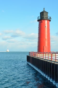 Milwaukee Pierhead Lighthouse