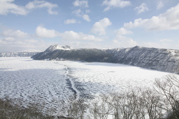 Lake Masyu in winter.