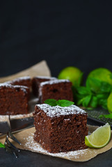 Brownie with lime