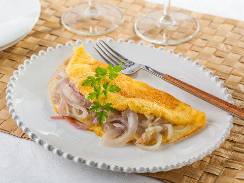 Onion omelet
