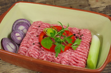 raw minced  meat