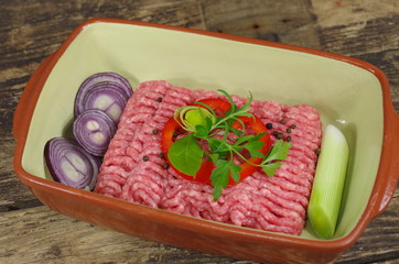 raw minced  meat
