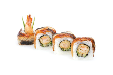 Dragon Roll. Sushi, auf weißem Hintergrund, Fooddesign
