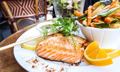 grilled salmon and lemon