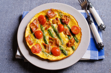 Omelet with vegetables