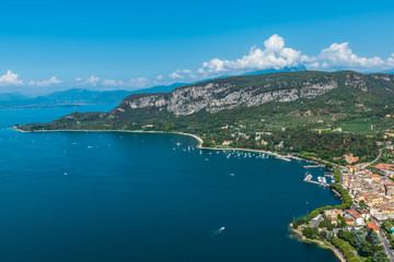 Fototapeta na wymiar Beautiful coast of the lake Garda in Italy - Destination for vacation
