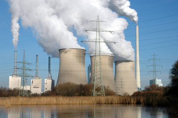 Kraftwerk, Kombinationskraftwerk, Steinkohle, Erdgas, Energieversorgung, Strom, Energie, Stromerzeugung, Elektrizit&auml;t, Schornstein, Emission, K&uuml;hlt&uuml;rme, Energieversorgung, Umwelt, Co2