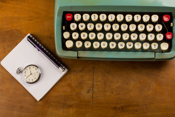 Retro conceptual photo of deadline in journalism.