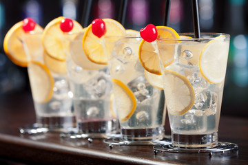 Cocktails Collection - Tom Collins