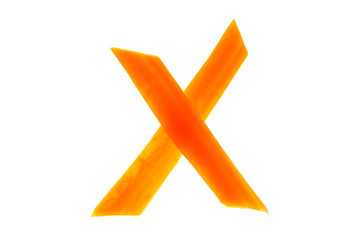 "X" aus Karottensticks