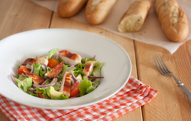 chicken salad with tomatoes and avocado