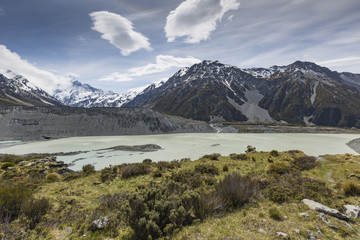 Obraz premium Beautiful view and glacier in Mount Cook National Park, South Is