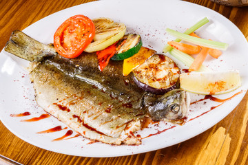 Trout with grilled vegetables