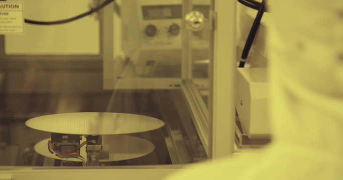 Silicon wafer inspection process in a semiconductor fabrication facility