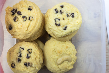 Chocolate chip cookies place