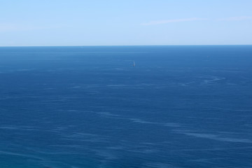  Beautiful blue sea horizon