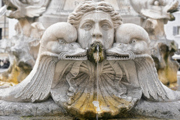 Fototapeta na wymiar Roma Fontana Pantheon 