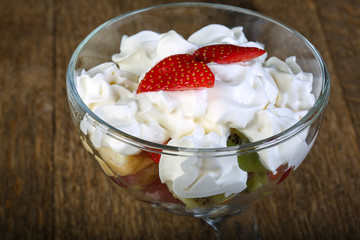 Fruit salad with cream