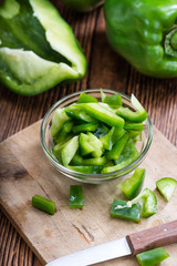 Portion of green Peppers (sliced)