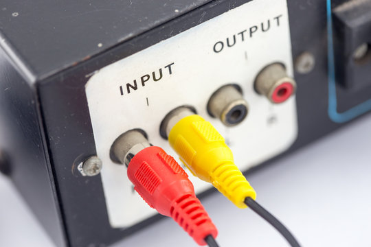 Input jacks with rca cable