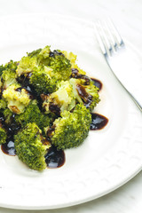 broccoli with balsamico sauce