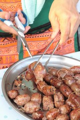 BBQ sausages on the grill.