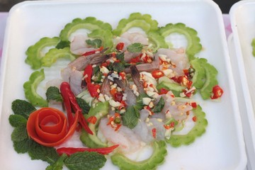 raw shrimp and spicy sauce .