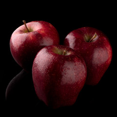 Fresh red apples