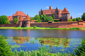 Fototapeta na wymiar The Castle of the prussian Teutonic Knights Order in Malbork, Po