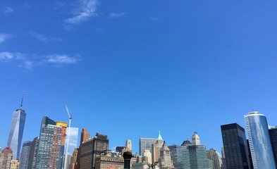 building of New York with blue sky