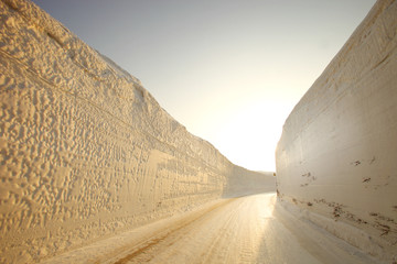 雪の回廊　青森県八甲田