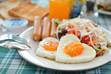 Helianthus tuberosus salad healthy breakfast for weight loss.