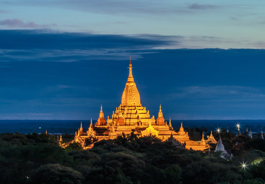 Ananda Phaya was built by King Kyanzittha in Bagan of Myanmar to represent the Nandamula on Himalayas mount.