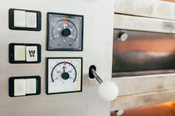 Oven's temperature